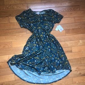 So pretty teal paisley Carly!